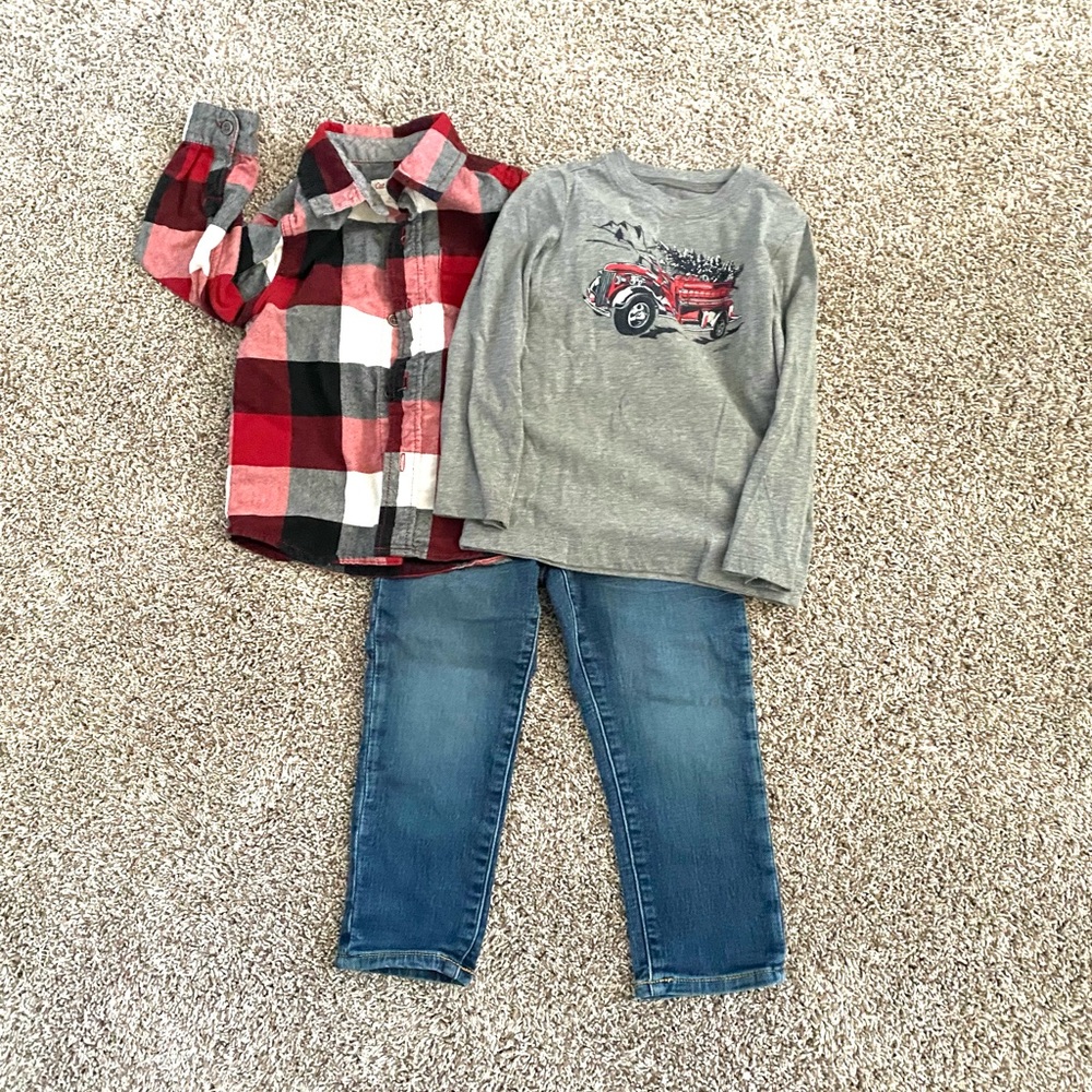 Boy’s 3T holiday outfit